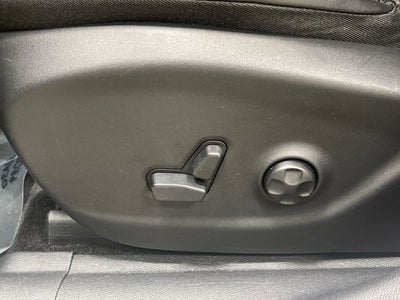 2019 Jeep Cherokee Overland