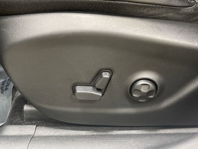 2019 Jeep Cherokee Overland