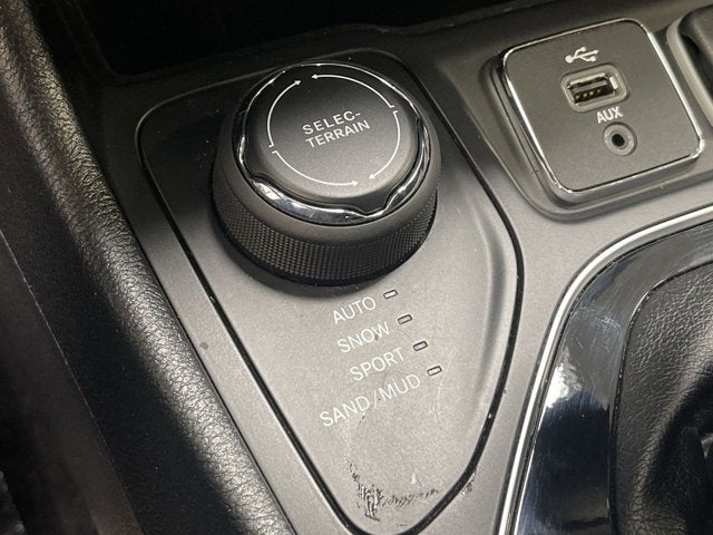 2019 Jeep Cherokee Overland