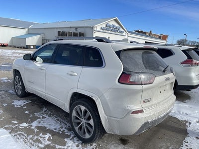 2019 Jeep Cherokee Overland