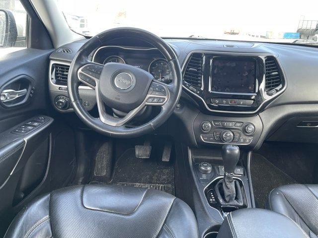 2019 Jeep Cherokee Overland