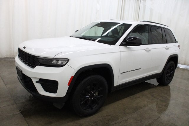 2024 Jeep Grand Cherokee Altitude