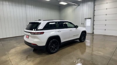 2024 Jeep Grand Cherokee Altitude