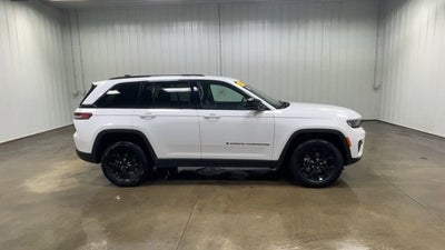 2024 Jeep Grand Cherokee Altitude