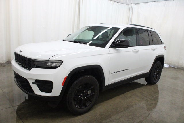 2025 Jeep Grand Cherokee Altitude