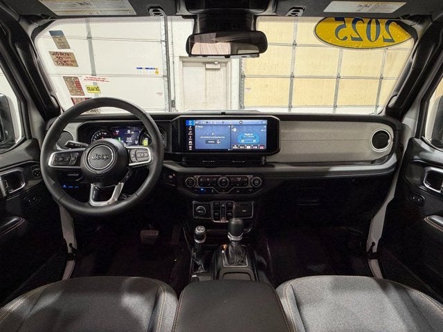 2025 Jeep Wrangler 4xe Sahara