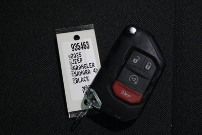 2025 Jeep Wrangler 4xe Sahara