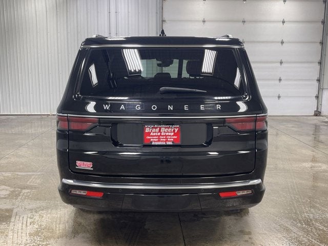 2023 Jeep Wagoneer L Base