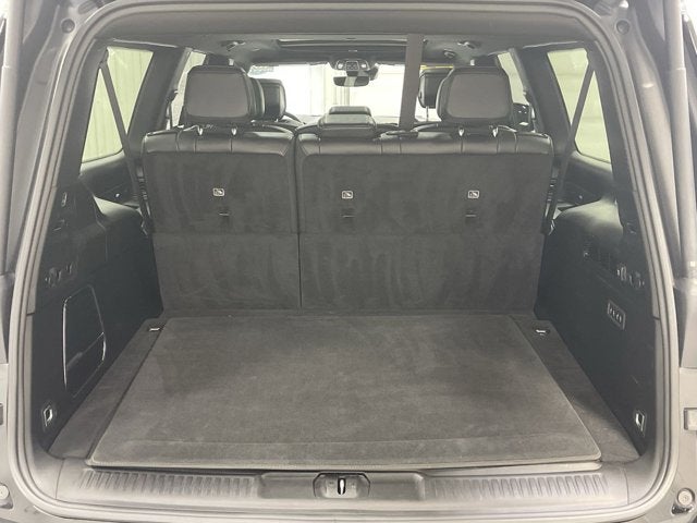 2023 Jeep Wagoneer L Base