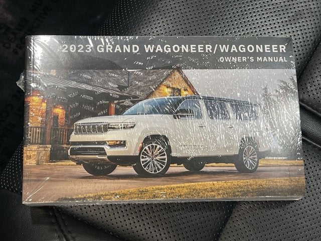 2023 Jeep Wagoneer L Base