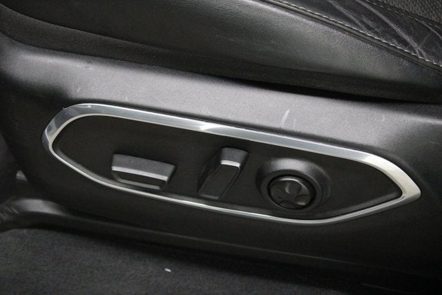 2023 Jeep Wagoneer L Base