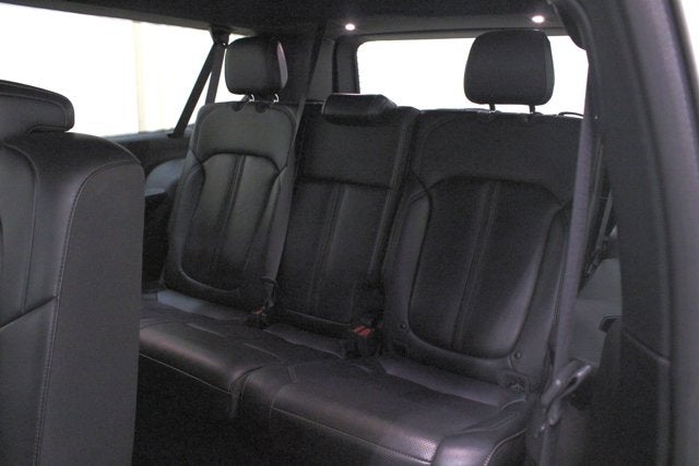 2023 Jeep Wagoneer L Base