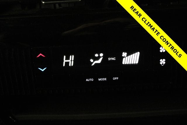 2023 Jeep Wagoneer L Base