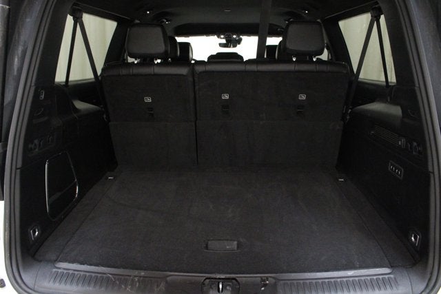 2023 Jeep Wagoneer L Base