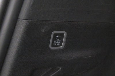 2023 Jeep Wagoneer L Base