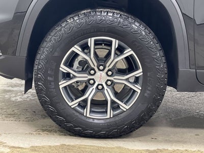 2024 GMC Acadia AT4