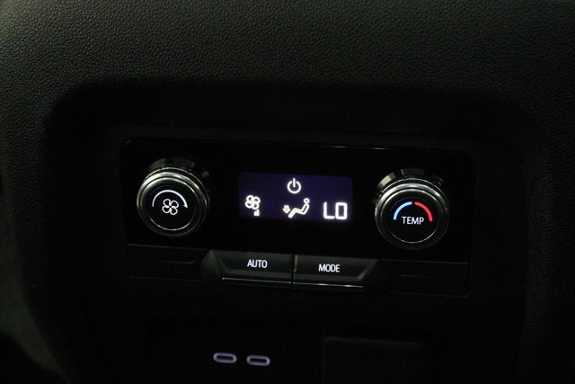 2025 GMC Acadia AT4