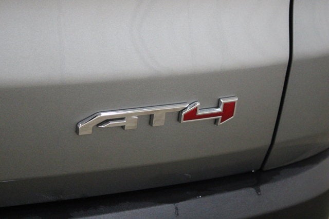 2025 GMC Acadia AT4