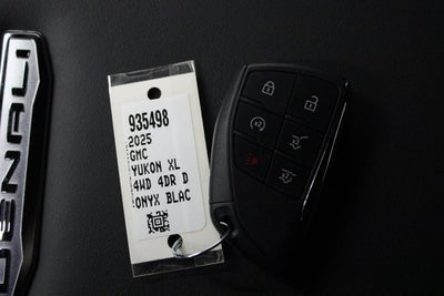 2025 GMC Yukon XL Denali