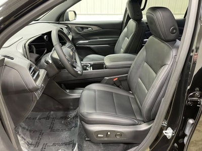 2025 Chevrolet Traverse 2LT