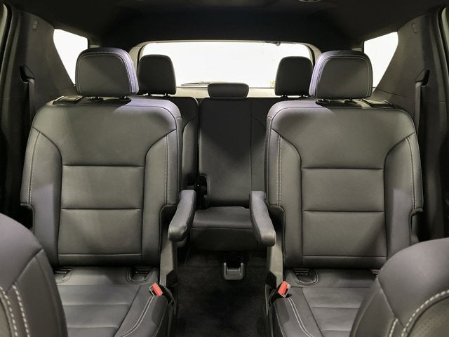 2025 Chevrolet Traverse 2LT