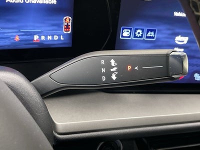 2025 Chevrolet Traverse 2LT