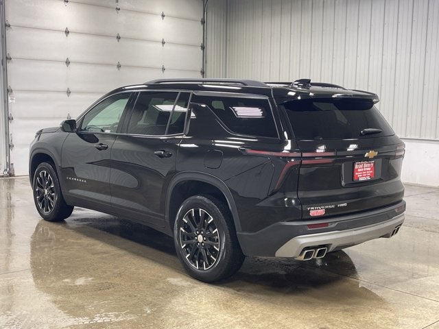 2025 Chevrolet Traverse 2LT