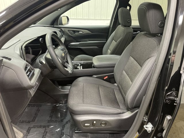 2025 Chevrolet Traverse 2LT