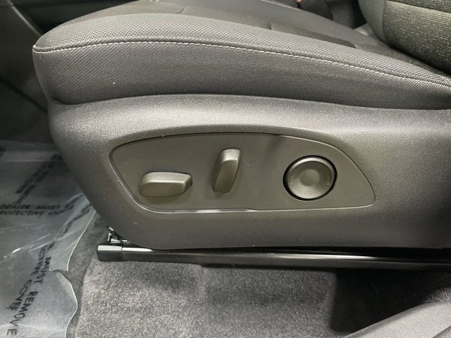 2025 Chevrolet Traverse 2LT