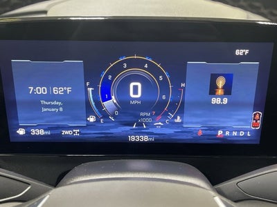 2025 Chevrolet Traverse 2LT