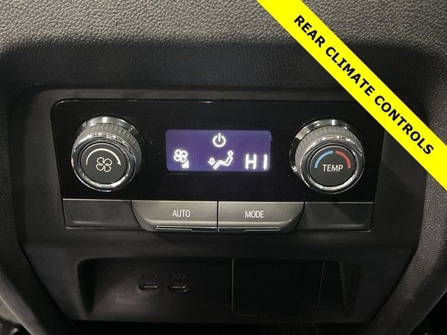 2025 Chevrolet Traverse 2LT