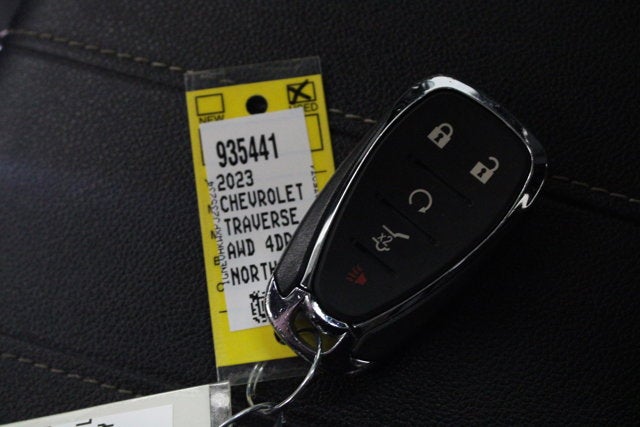 2023 Chevrolet Traverse LT