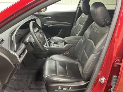 2024 Cadillac XT4 Premium Luxury