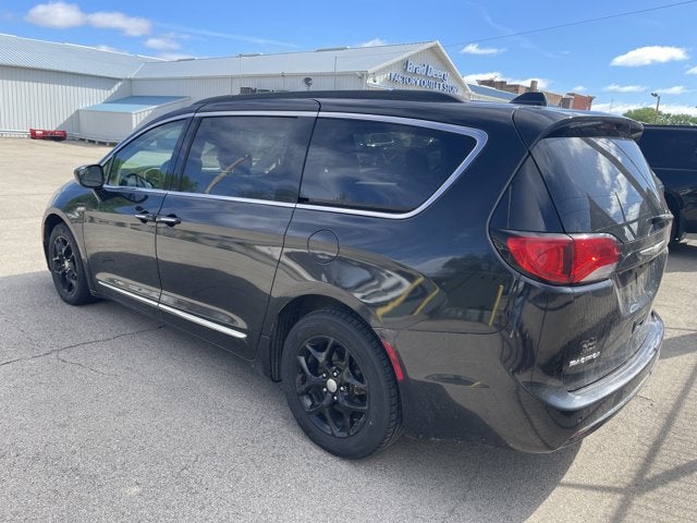 2017 Chrysler Pacifica Touring L