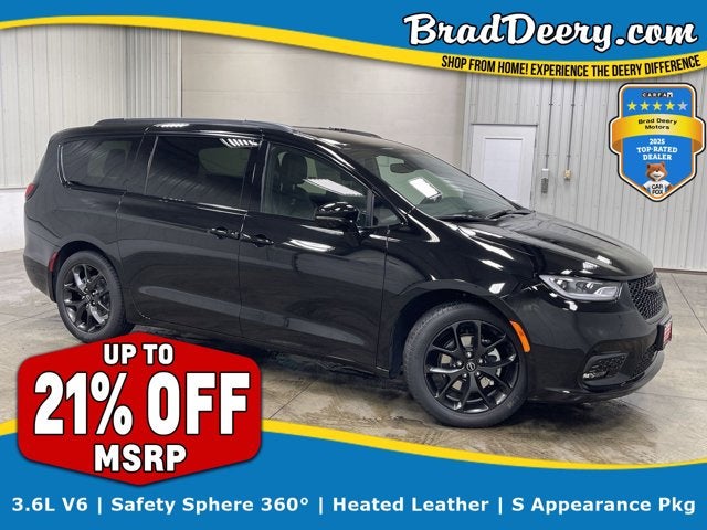 2026 Chrysler Pacifica Select