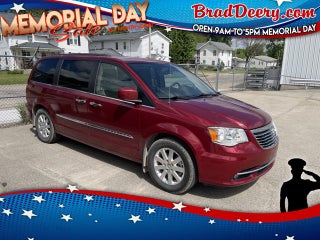 2016 Chrysler Town &amp; Country Touring