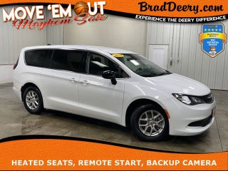 2024 Chrysler Voyager LX