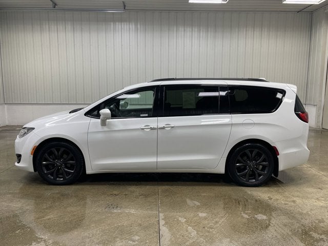 2018 Chrysler Pacifica Touring L Plus