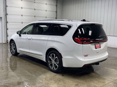 2026 Chrysler Pacifica Pinnacle