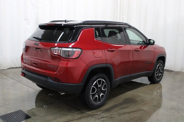 2025 Jeep Compass Trailhawk