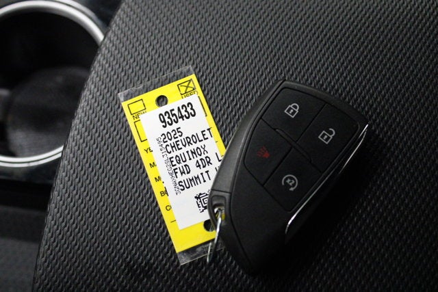 2025 Chevrolet Equinox LT