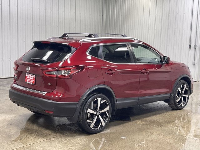 2022 Nissan Rogue Sport SL