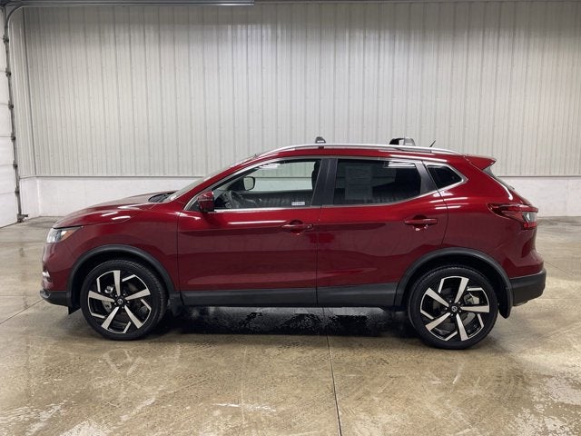 2022 Nissan Rogue Sport SL