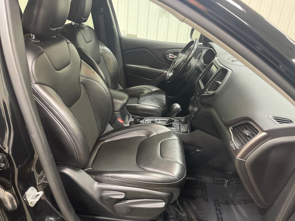 2020 Jeep Cherokee Latitude