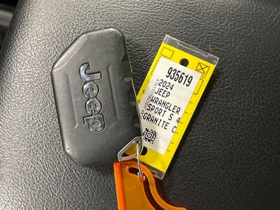 2024 Jeep Wrangler Sport