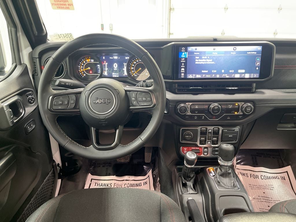 2025 Jeep Wrangler Rubicon 4X4