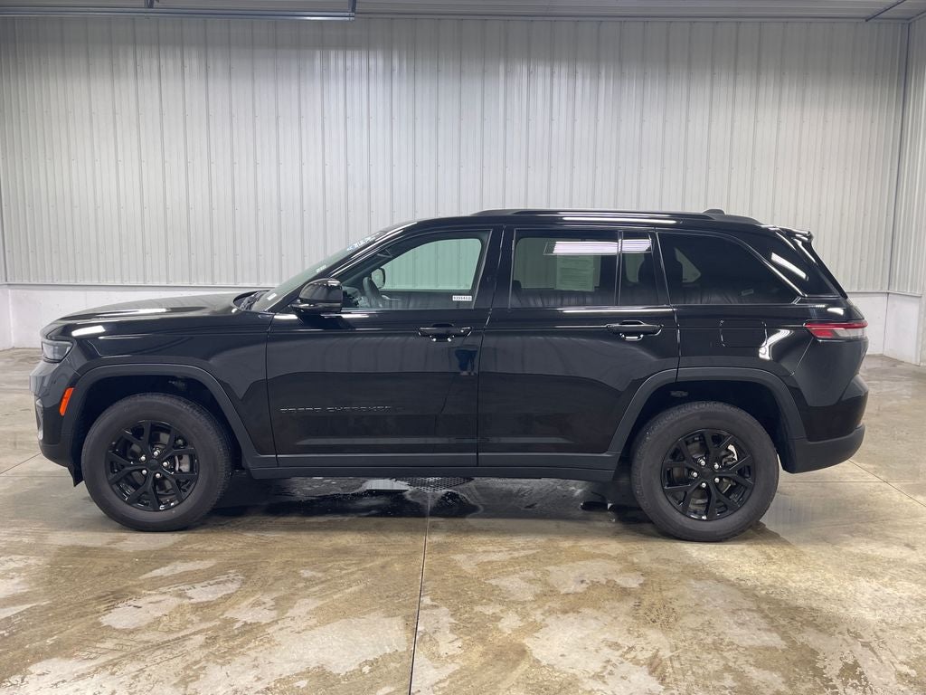 2025 Jeep Grand Cherokee Altitude