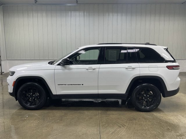 2024 Jeep Grand Cherokee Altitude 4X4
