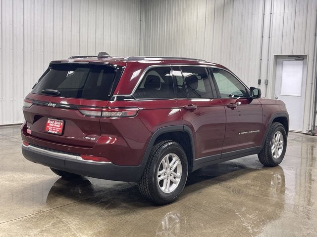 2023 Jeep Grand Cherokee Laredo 4X4