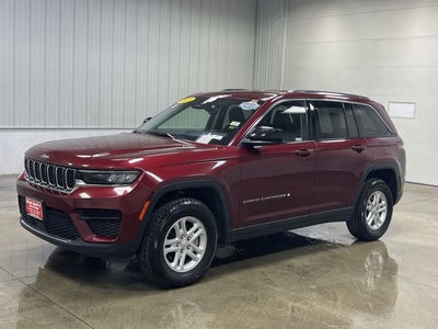 2023 Jeep Grand Cherokee Laredo 4X4